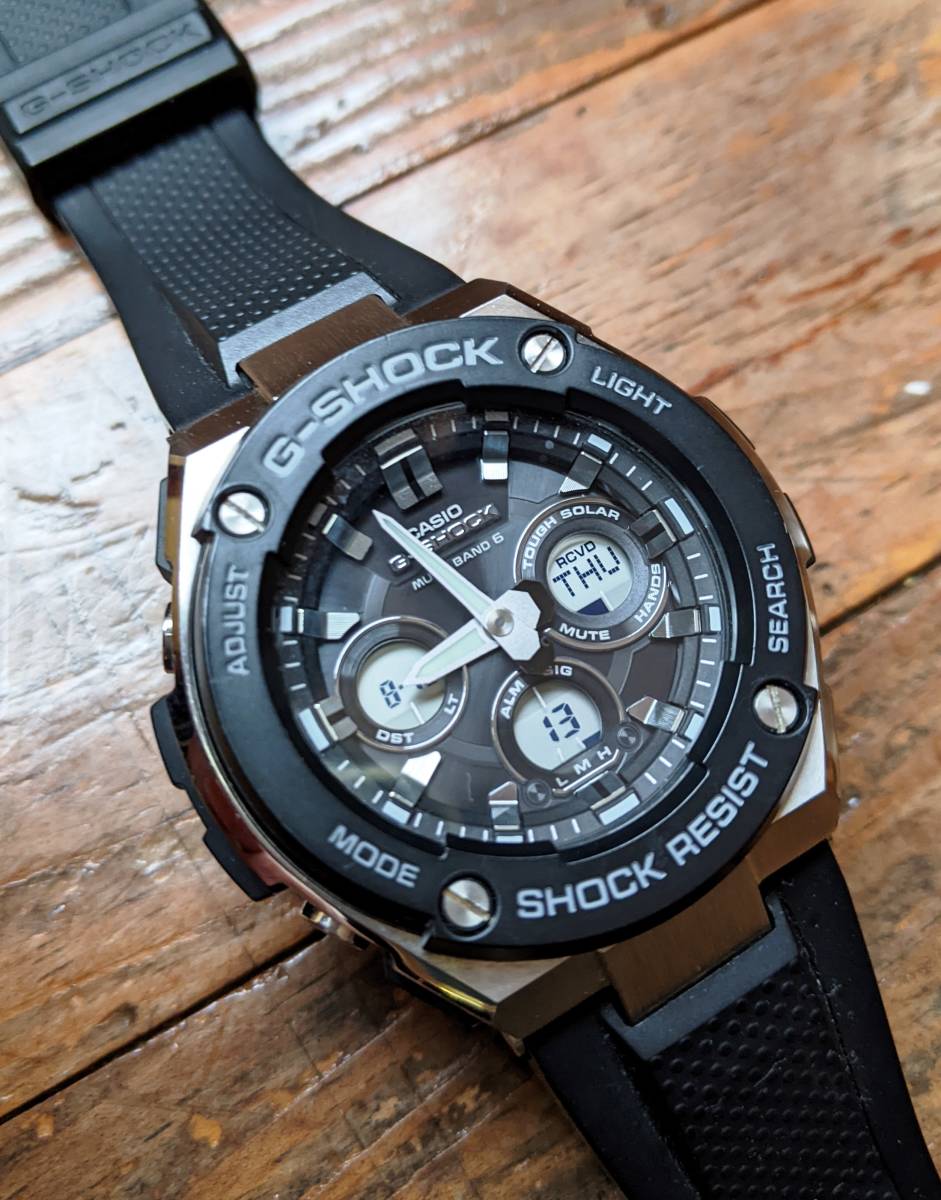 CASIO G-SHOCK ジーショック ソーラー腕時計 5524 GST-W300 G-STEEL