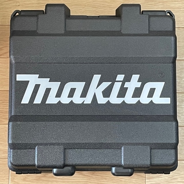 未使用品 MAKITA マキタ 41mm 高圧エアビス打ち機 AR412HR | miraath.net