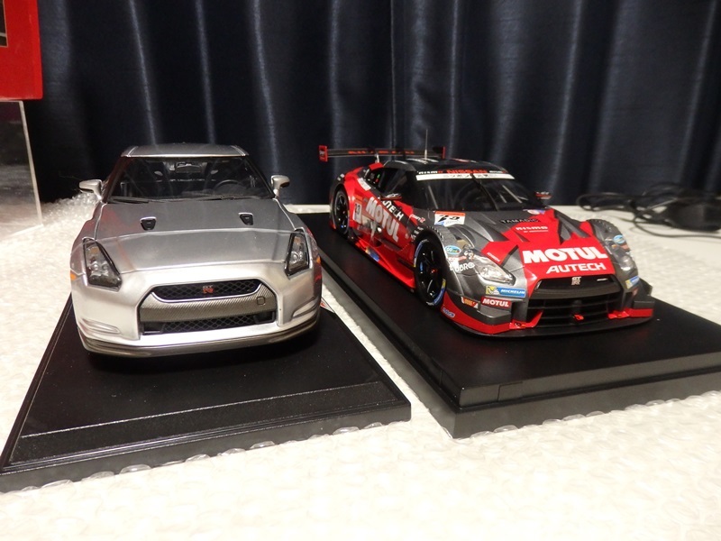 2台 EBBRO 1/18 MOTUL AUTECH GT-R SUPER GT500 2014 Rd 2 Fuji 2台 EBBRO 1/18 MOTUL AUTECH GT-R SUPER GT500 2014 Rd 2 Fuji