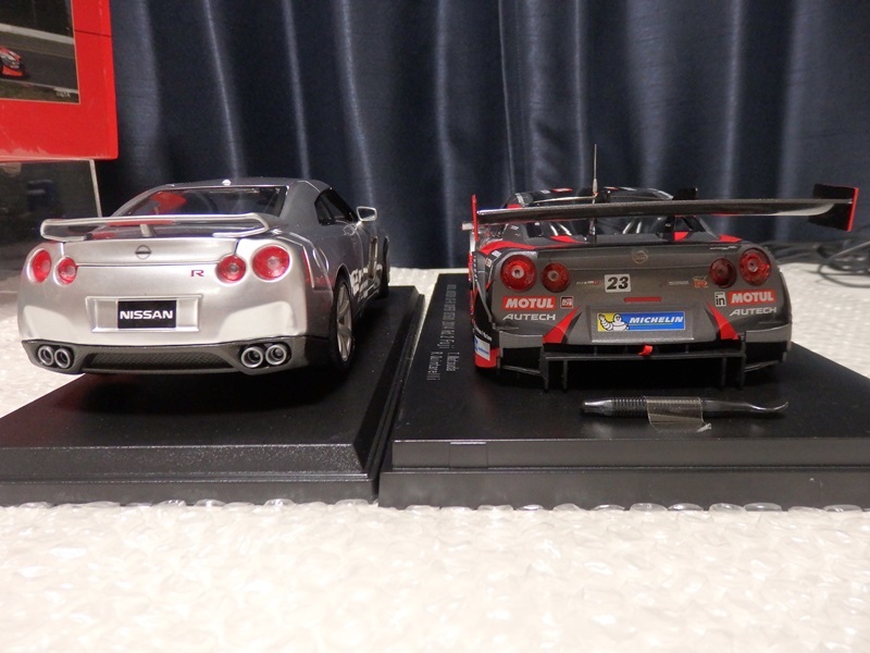 2台 EBBRO 1/18 MOTUL AUTECH GT-R SUPER GT500 2014 Rd 2 Fuji 2台 EBBRO 1/18 MOTUL AUTECH GT-R SUPER GT500 2014 Rd 2 Fuji