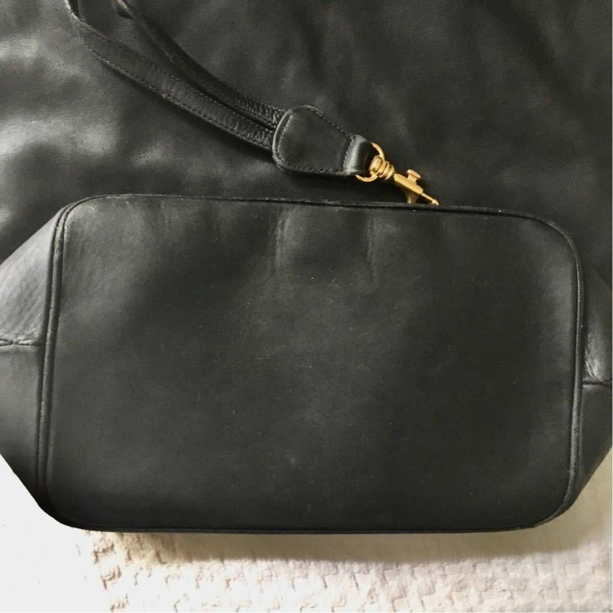 CHANEL/シャネル■ラムスキン 巾着ショルダーバッグ/リュック/スタッズ ココマーク■黒ブラック Gカード ポーチ付き_画像5