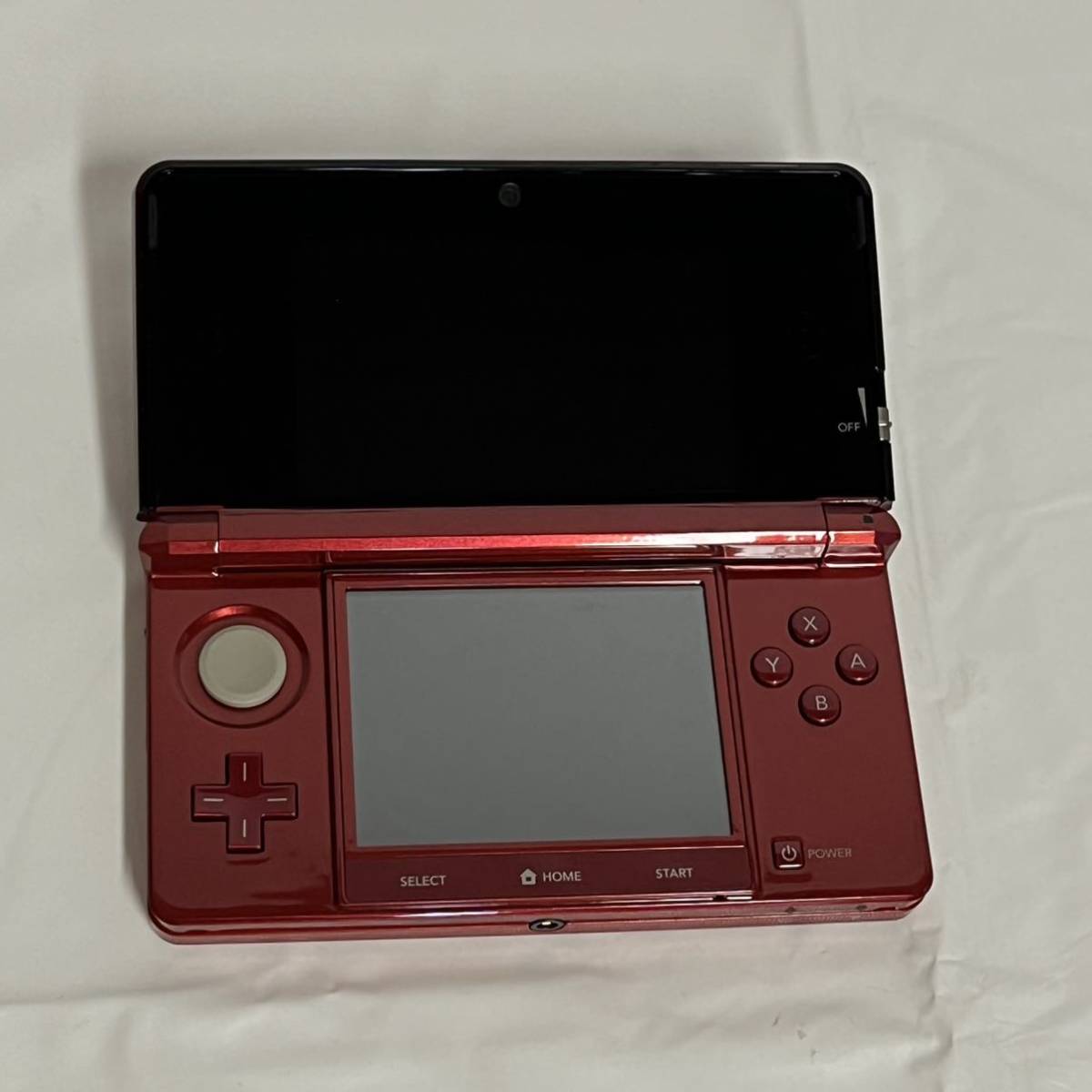 Nintendo 任天堂 3DS CTR-001 ホワイト ソフト３本付きNintendo ソフト 