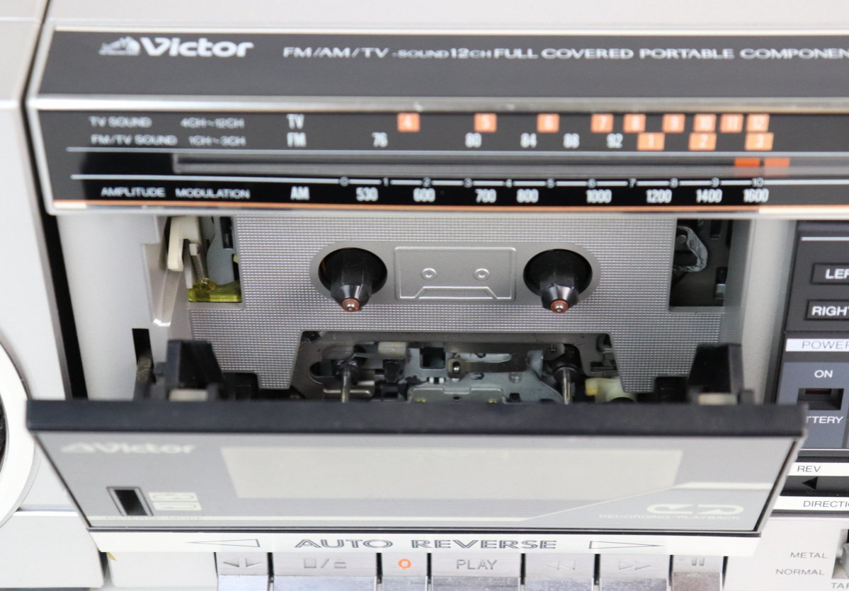 【通電OK】Victor PC-50 ビクター ラジオカセット PORTABLE COMPONENT ラジカセ 昭和レトロ 音楽 ミュージック 007JBLV68_画像6
