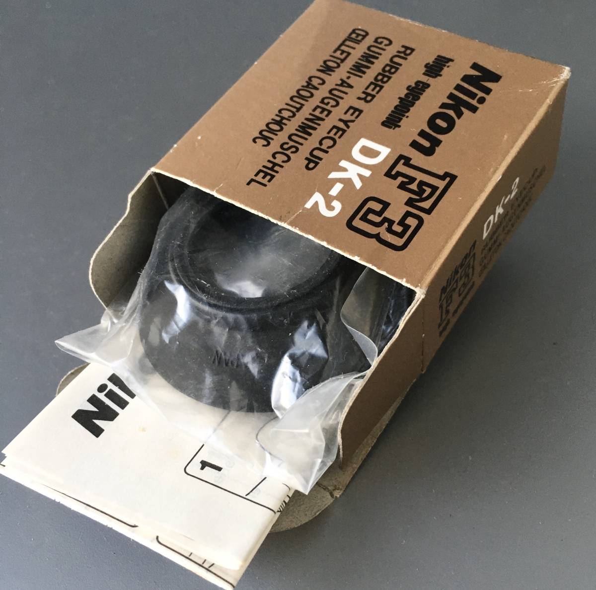 未使用品】Nikon DK-2 ニコン F3用 接眼目当て ラバーアイカップ 未使用品】Nikon DK-2 ニコン F3用 接眼目当て ラバーアイカップ