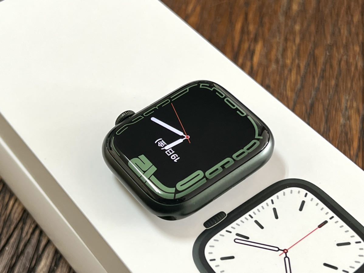 ★ シリーズ7 美品 ★ アップルウォッチ Apple Watch Series 7 45mm グリーン アルミニウム GPS 新品社外バンド付き  バッテリー 98%