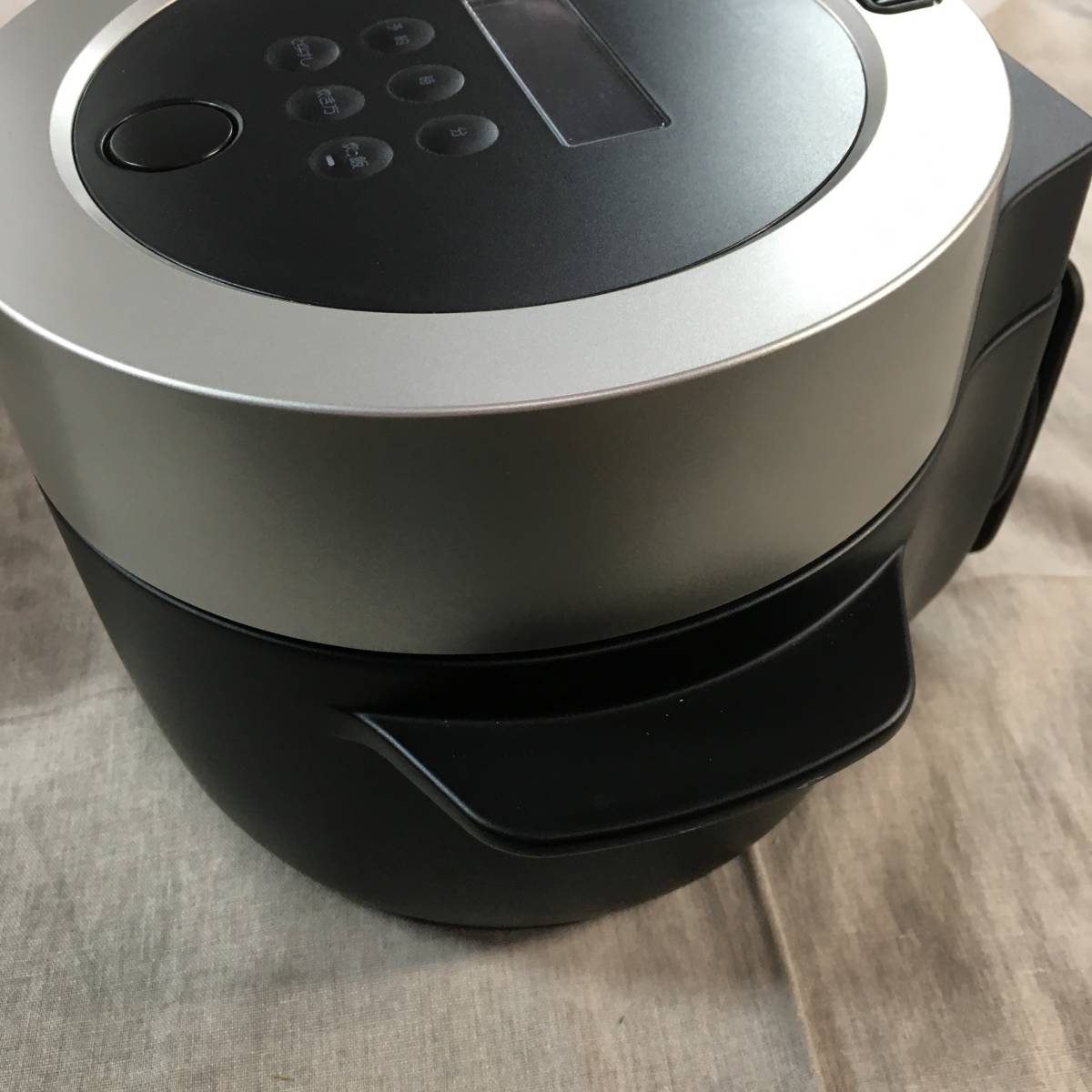 現状品 バルミューダ 3合炊き電気炊飯器 BALMUDA The Gohan K03A-BK
