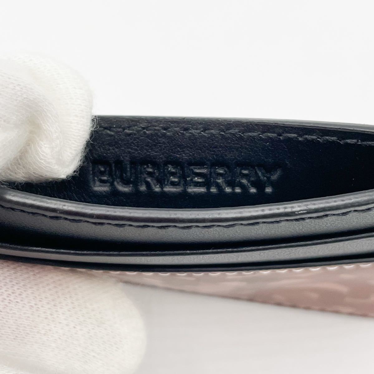 BURBERRY バーバリー 3Dプリント柄パスケース カードケース TB