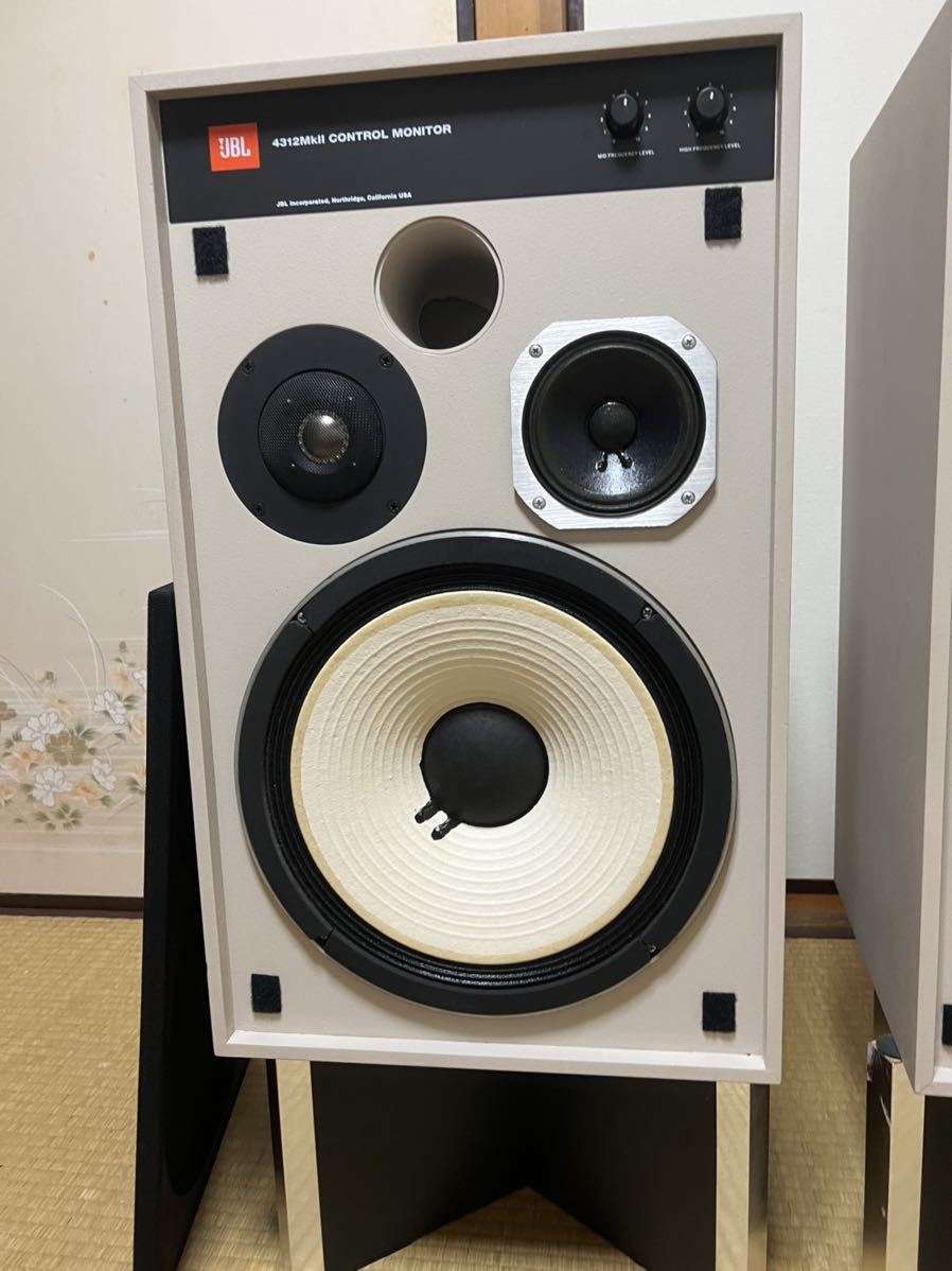 返品不可】 JBL 4312M2 BK 13.3cm 3ウェイ コンパクトモニター ペア