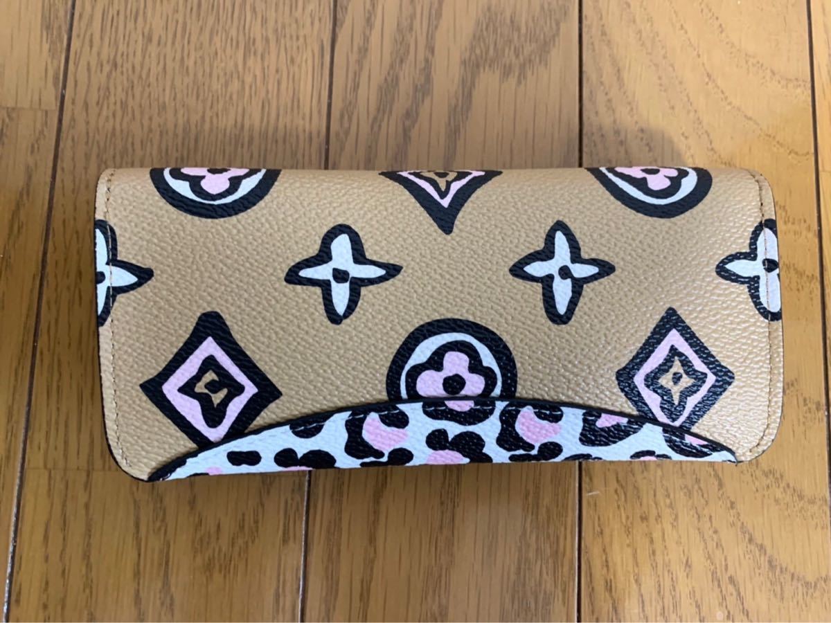 メガネケースVUITTON ワイルドアットハート 21FW アニマルGI0660 メガネケースVUITTON ワイルドアットハート 21FW アニマルGI0660