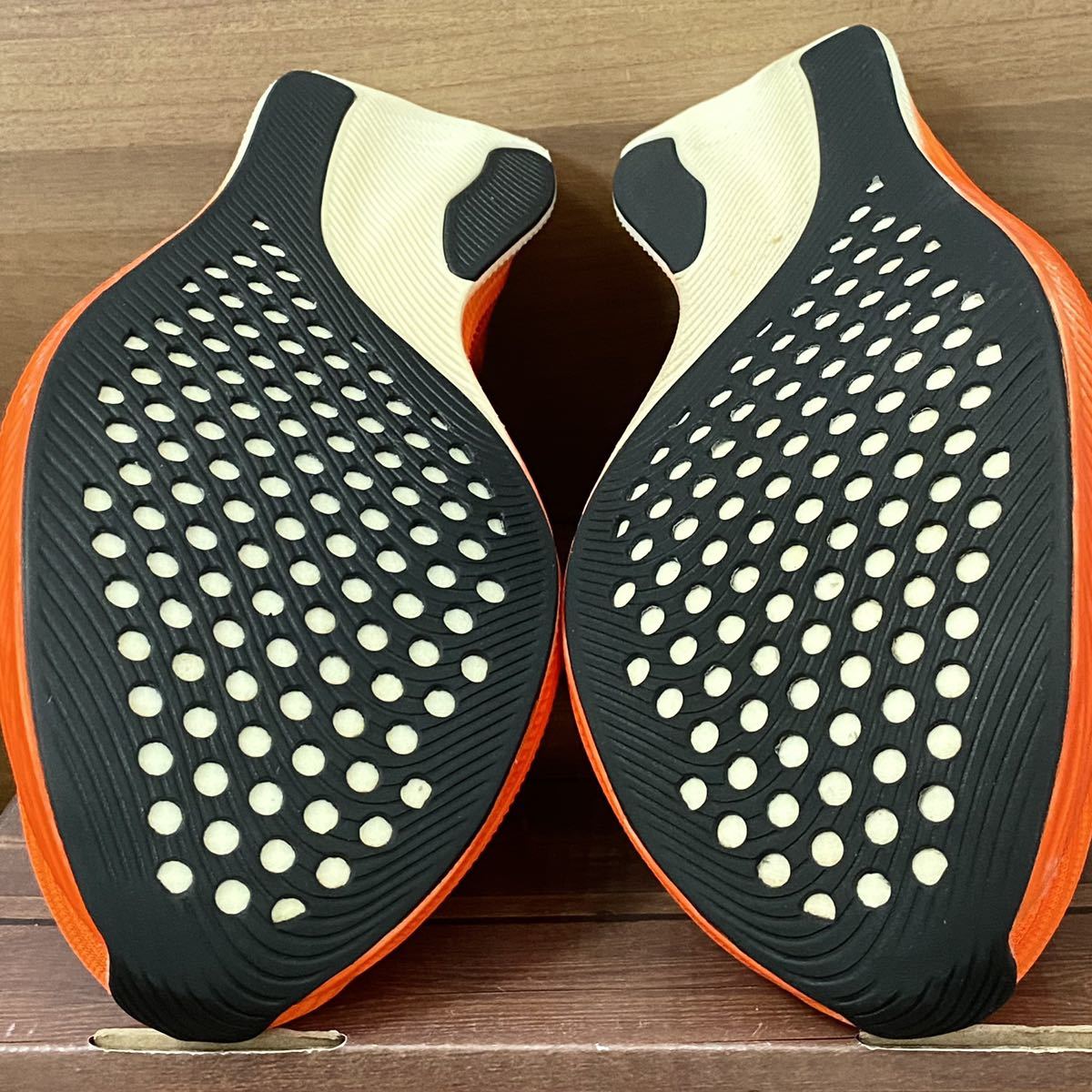 美品】アシックス メタスピードスカイ /asics軽量厚底カーボン