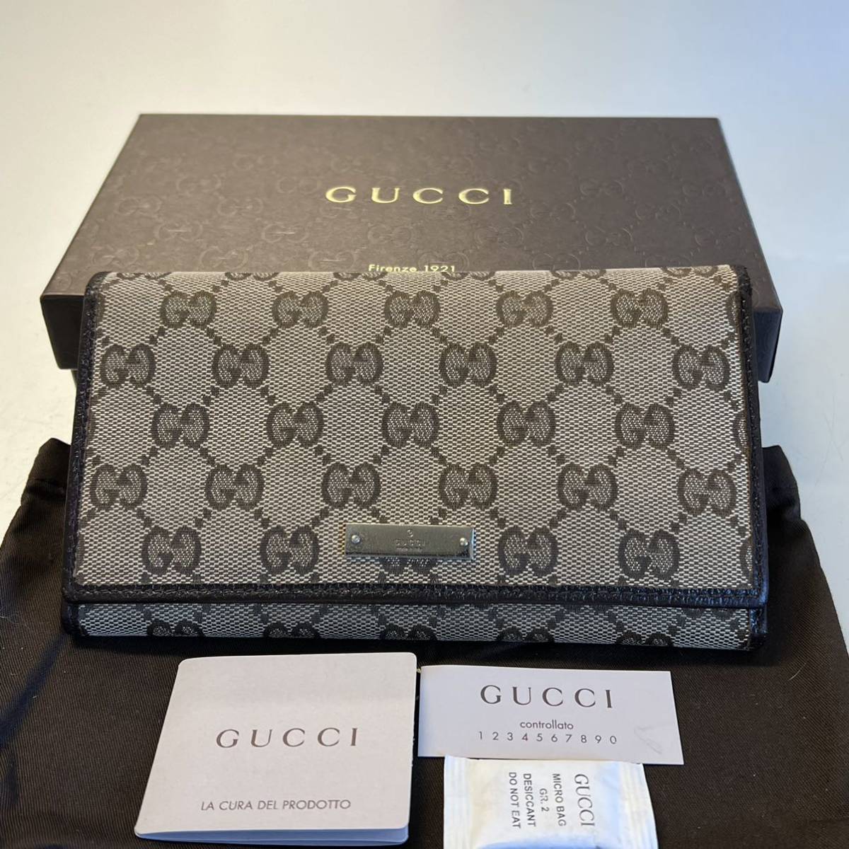 14000円格安 直営 店 買い超特価 極美品❤️グッチ(Gucci)❤️ 長財布