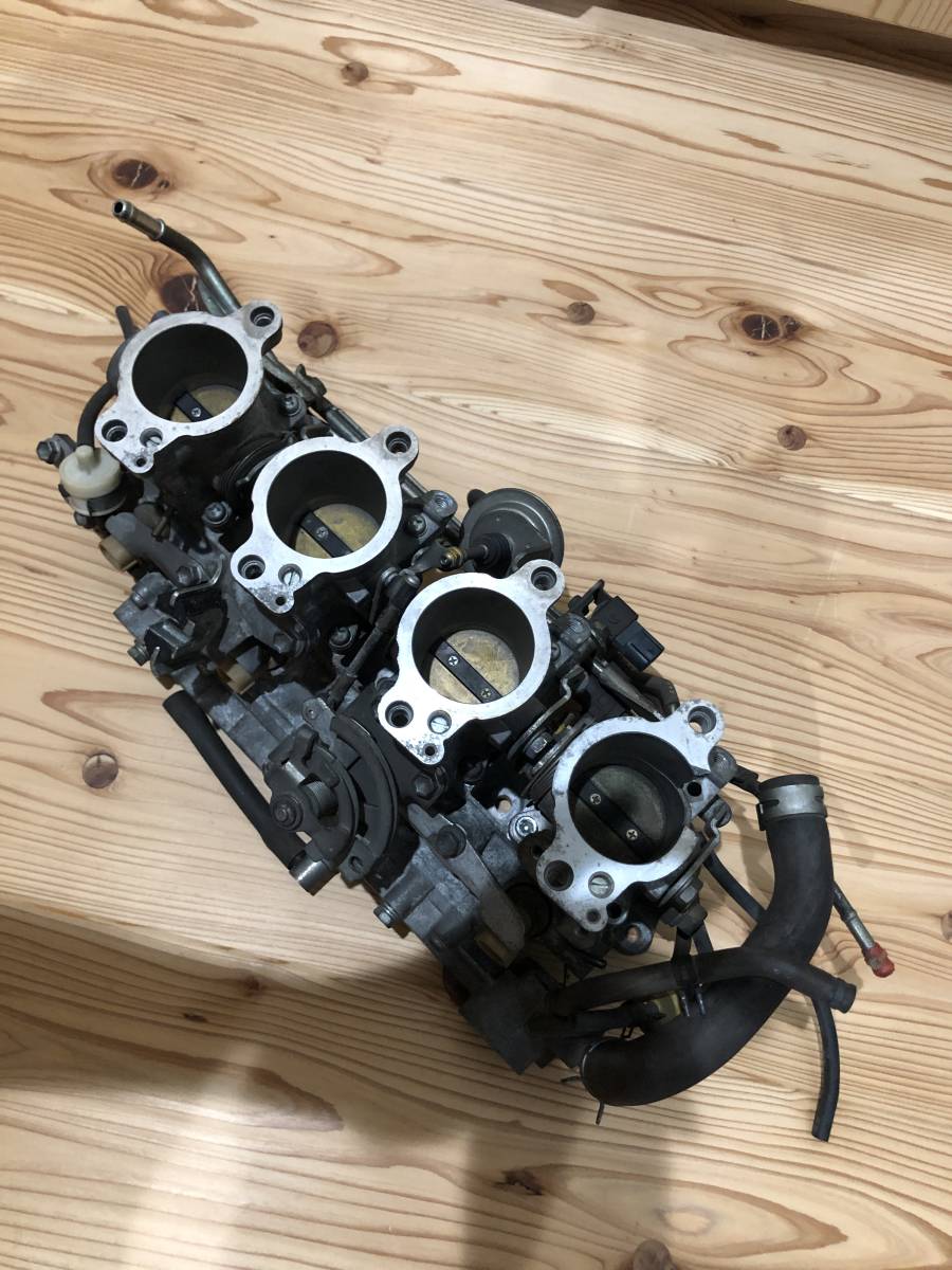 AE86 AE111 4スロ 4連スロットル AE101 4AG 訳あり 部品取り 予備 marz.jp