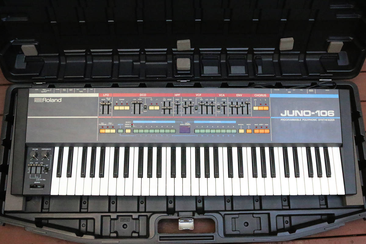 ROLAND JUNO-106 ハードケース付き ※ジャンク品 ROLAND JUNO-106 ハードケース付き ※ジャンク品