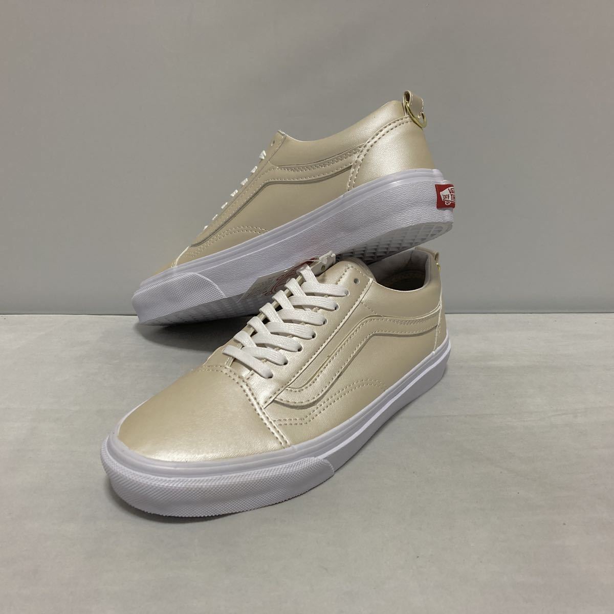 送料無料 VANS OLD SKOOL 25cm