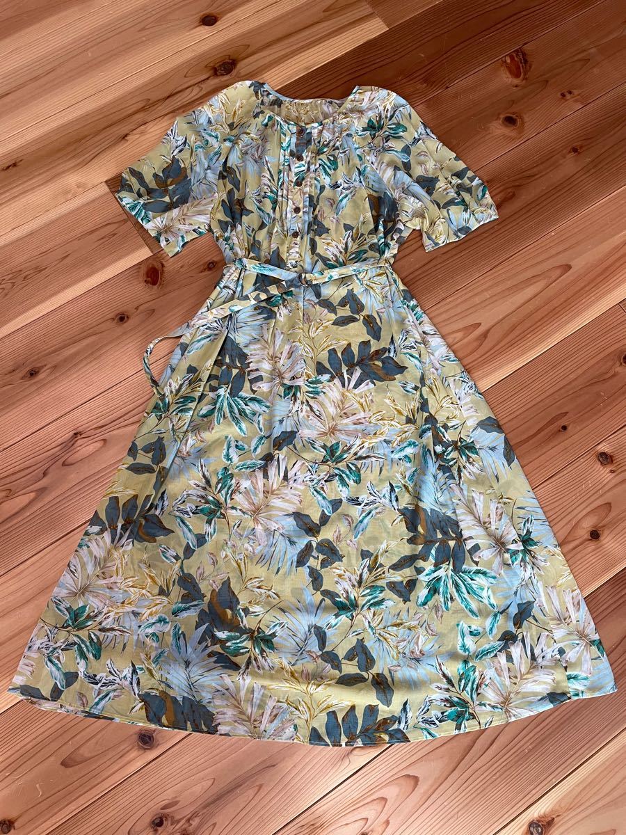 ☆新品タグ付き☆55,000円☆ピノーレ 花柄ワンピース リゾート