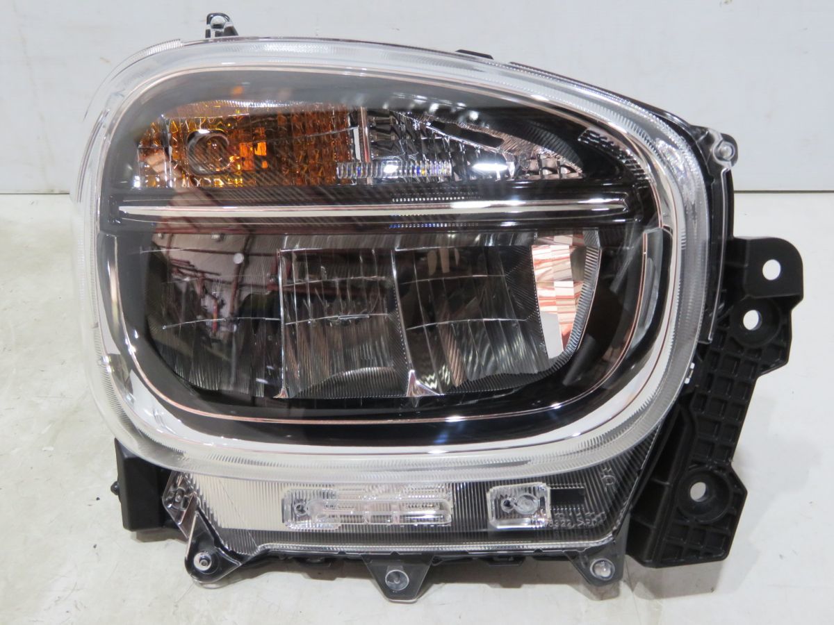 22-15-19 【 HA97S アルト 右 ヘッドライト STANLEY W6322 】 sariater