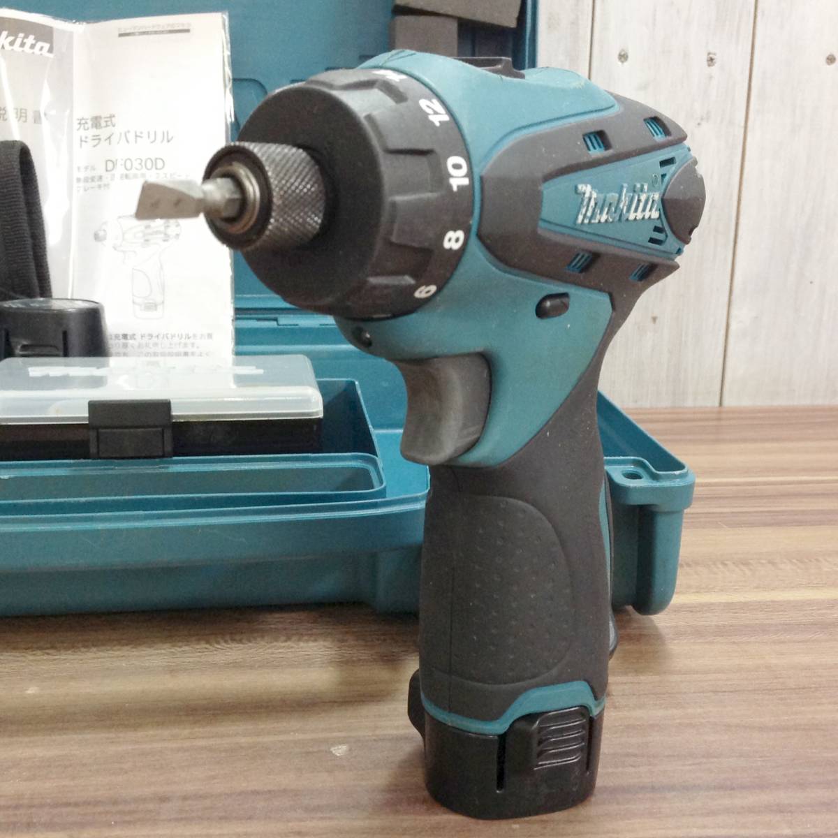 マキタ makita 充電式ドライバドリル DF330DWX 10.8V 1.3Ah - 通販