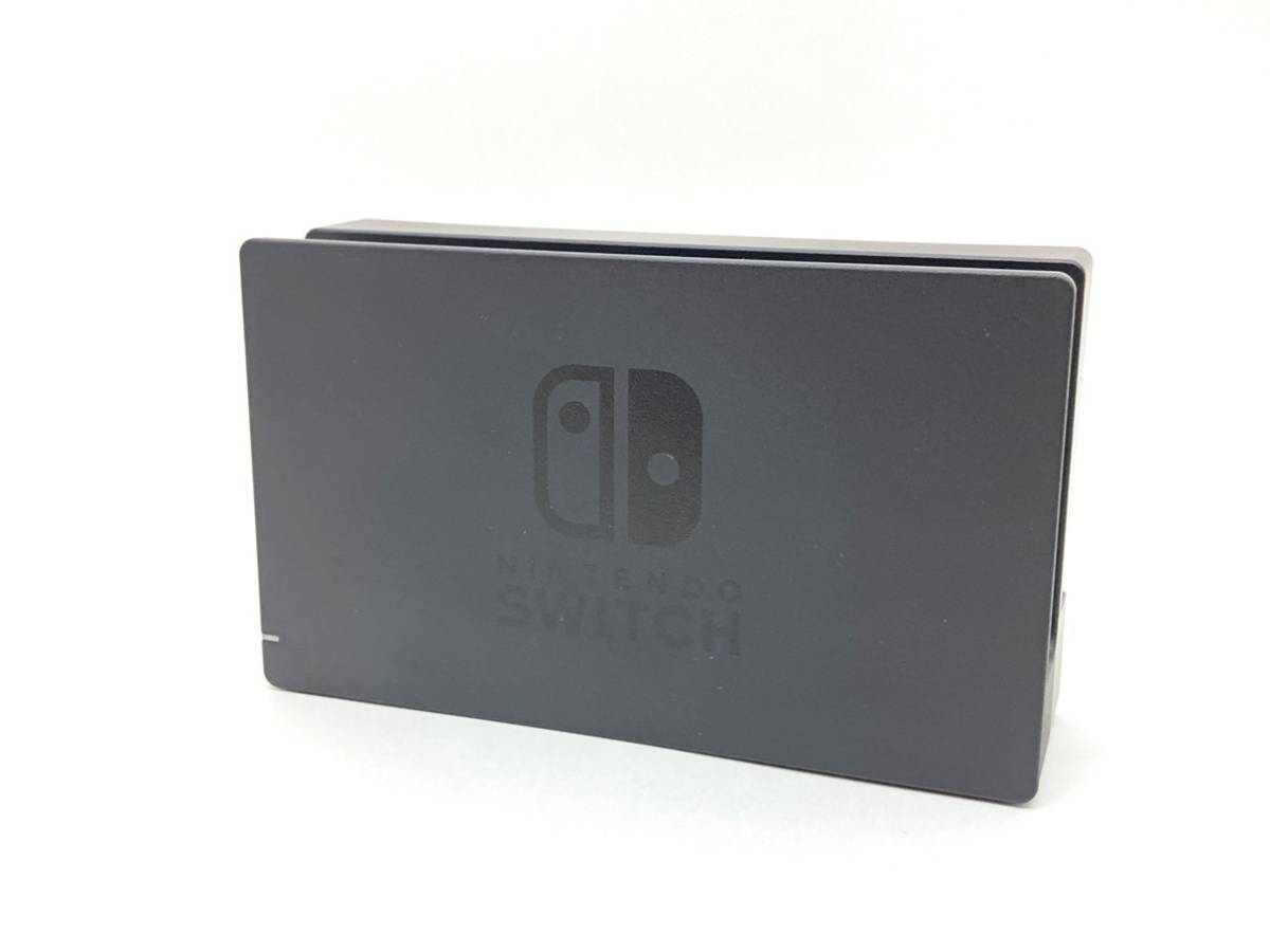 tu056　任天堂 Nintendo Switch ニンテンドースイッチ Joy-Con L/R グレー 本体 HAD-S-KAAA 中古_画像3