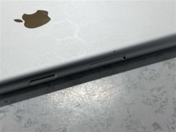 iPhone7[32GB] au MNCF2J シルバー【安心保証】 - bizarromesa.com