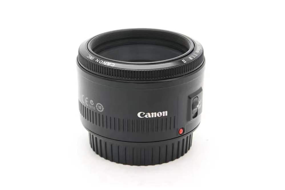 美品 Canon (キヤノン) EF50mm F1.8 II | smsgolubovci.me