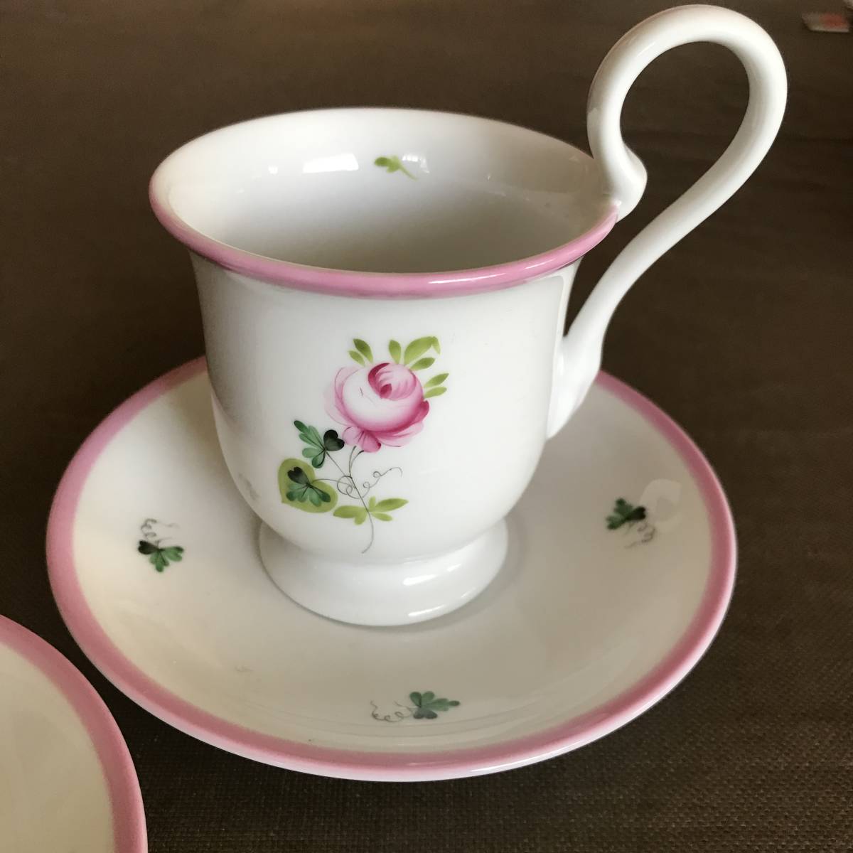 ☆ ヘレンド ウィーンの薔薇 ピンク コーヒーカップ&ソーサー(ハイ