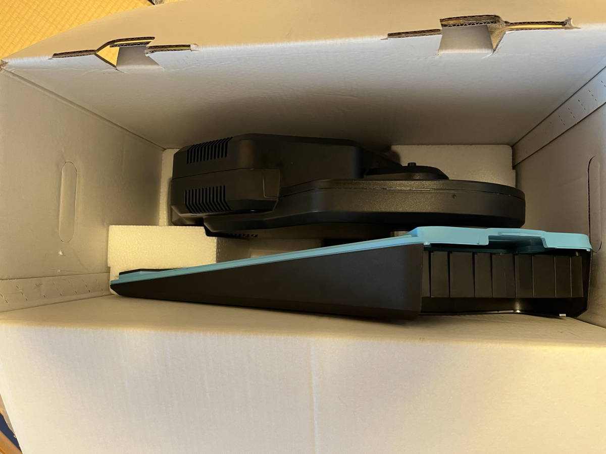 スプロケット付: GARMIN TACX Flux 2 Smart タックス フラックス2 スマートローラー ダイレクトドライブ ZWIFT対応