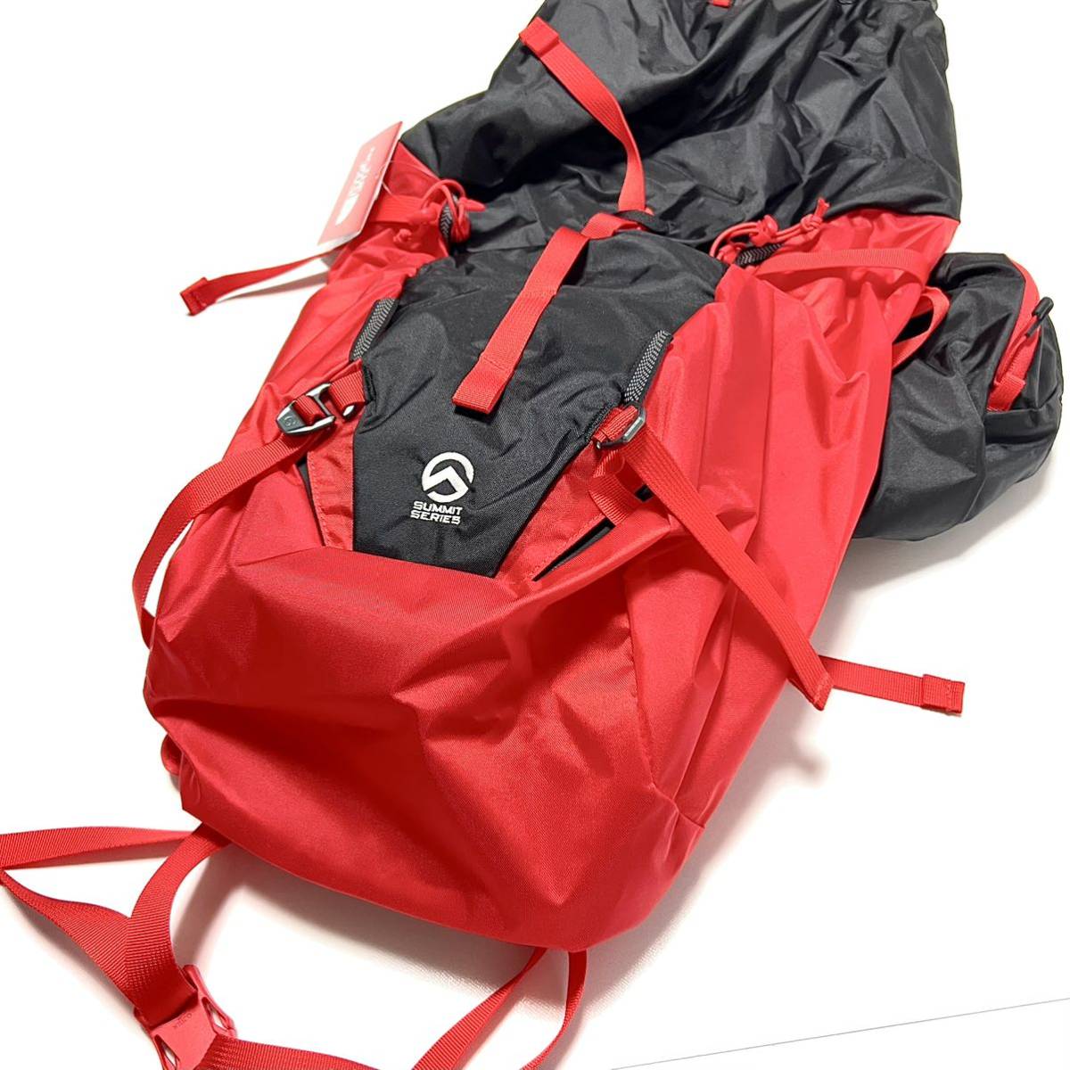 新品 ノースフェイス ヴェルト27 Verto バックパック 軽量 リュック
