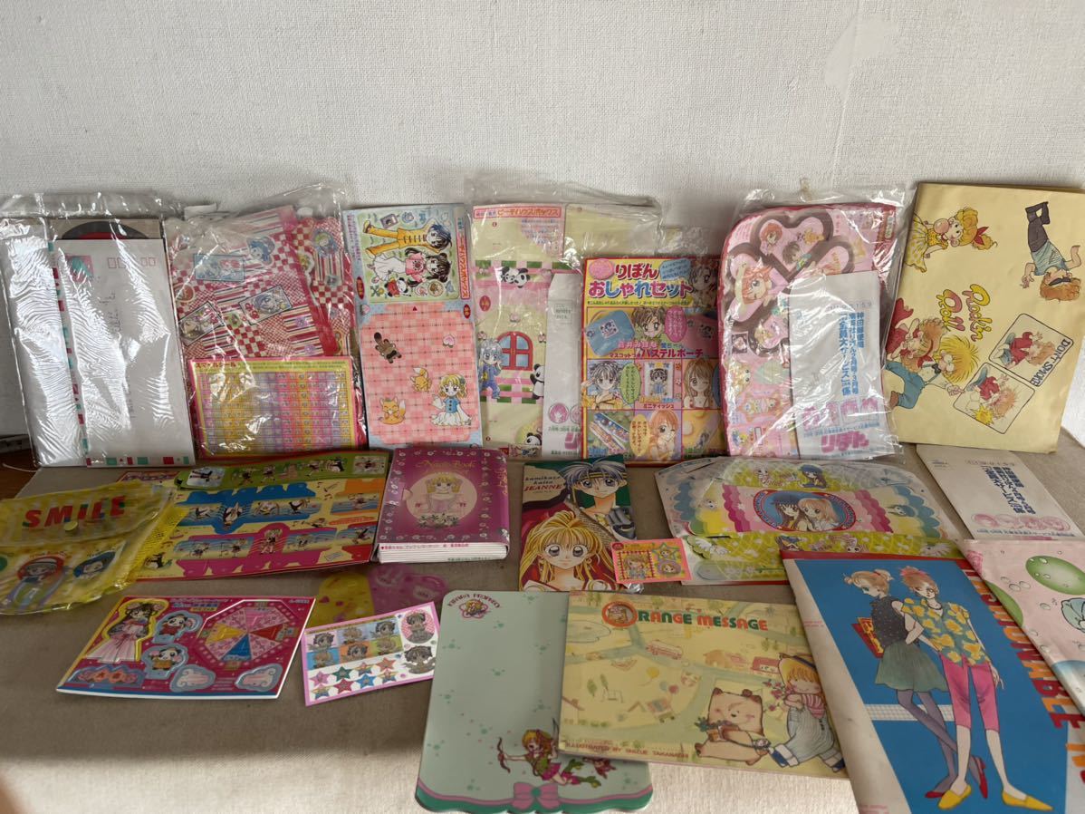 りぼん付録 大量 まとめ 当時物 ふろく 昭和レトロ りぼん 付録 少女漫画 まんが 集英社 りぼん 売買されたオークション情報 Yahooの商品情報をアーカイブ公開 オークファン Aucfan Com りぼん付録 大量 まとめ 当時物 ふろく 昭和レトロ りぼん 付録 少女漫画 まんが 集英社 りぼん 売買されたオークション情報 Yahooの商品情報をアーカイブ公開 オークファン Aucfan Com