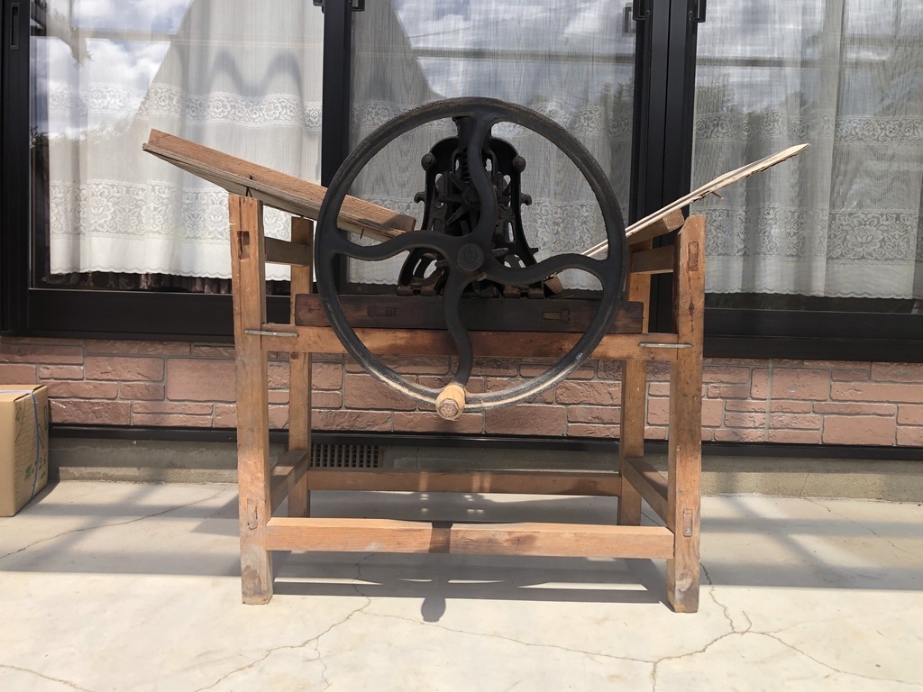 古い藁打機 引取限定』◇検索 藁打ち機 農具レトロ農機具 古い藁打機 引取限定』◇検索 藁打ち機 農具レトロ農機具
