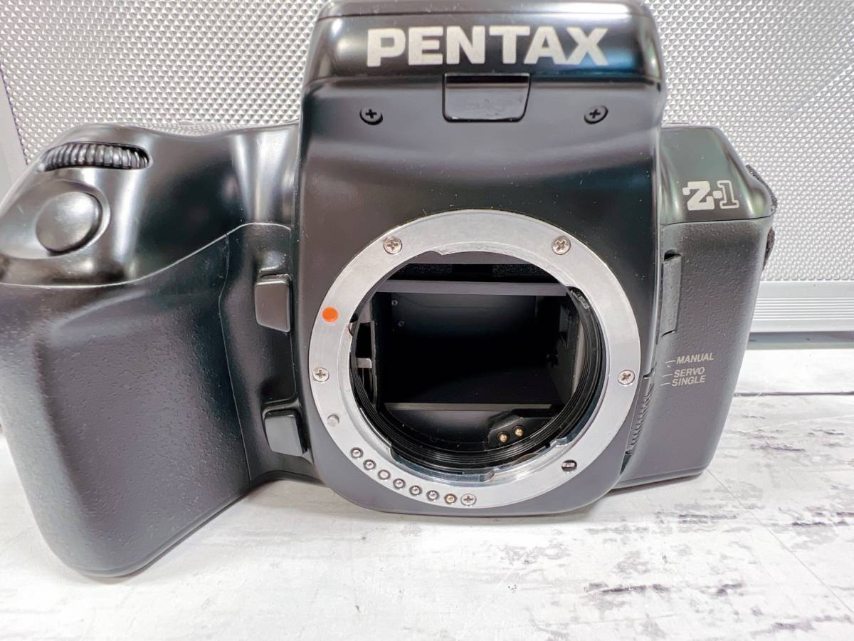 絶品】 ペンタックス PENTAX Z-1 一眼レフ フィルムカメラ オートフォーカス レンズ 3本 バッグ ジュラルミンケース フィルムフィルター  881