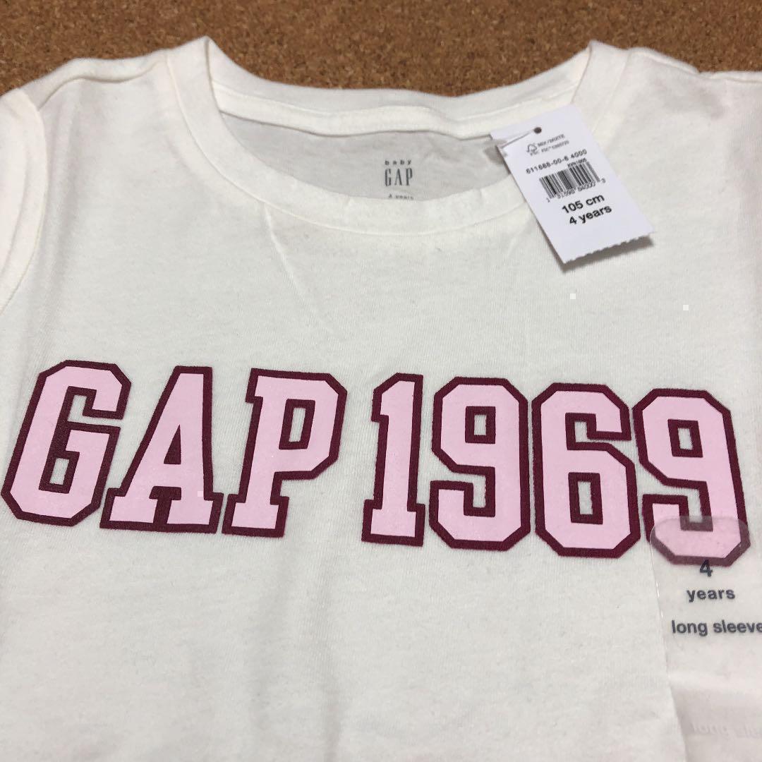 【新品】【サイズ:105】baby GAP ロンＴシャツ