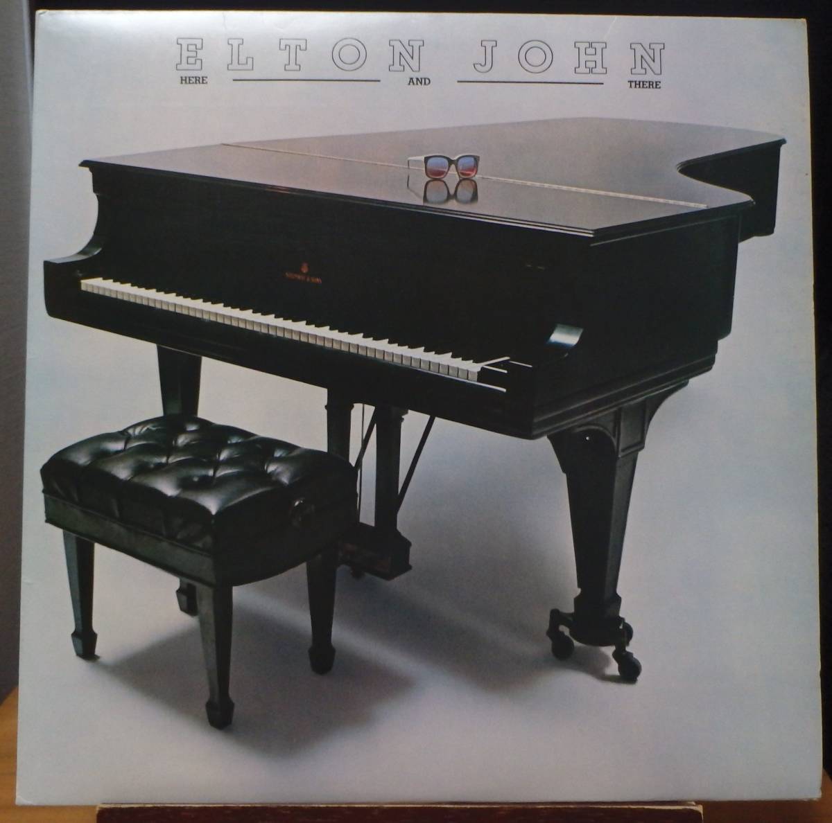 【SW490】ELTON JOHN 「Here And There」, ’76 UK Original　★SSW/ポップ・ロック_画像1