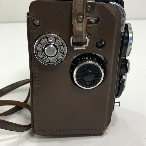 二眼カメラ Yashicaflex Yashikor 1:3.5 f=80mm ケース付 ジャンク品_画像8