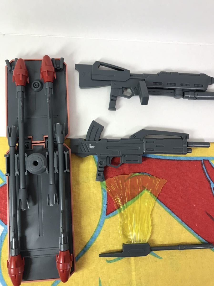 MG 1/100 ギラ・ドーガ(フル・フロンタル専用機) 完成品 MG 1/100 ギラ・ドーガ(フル・フロンタル専用機) 完成品