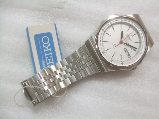 デッドストック未使用1979年珍品電球ライト付セイコークオーツタイプ2腕時計　U401