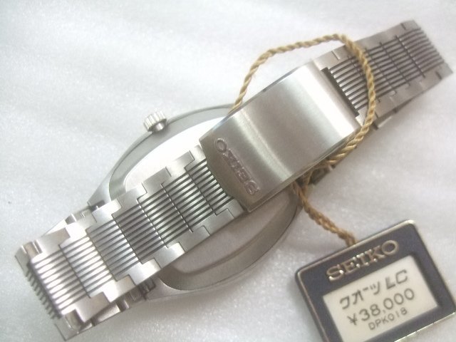 デッドストック未使用1976年最高級モデル0124-0030セイコーデジタルLC腕時計　U408_画像3