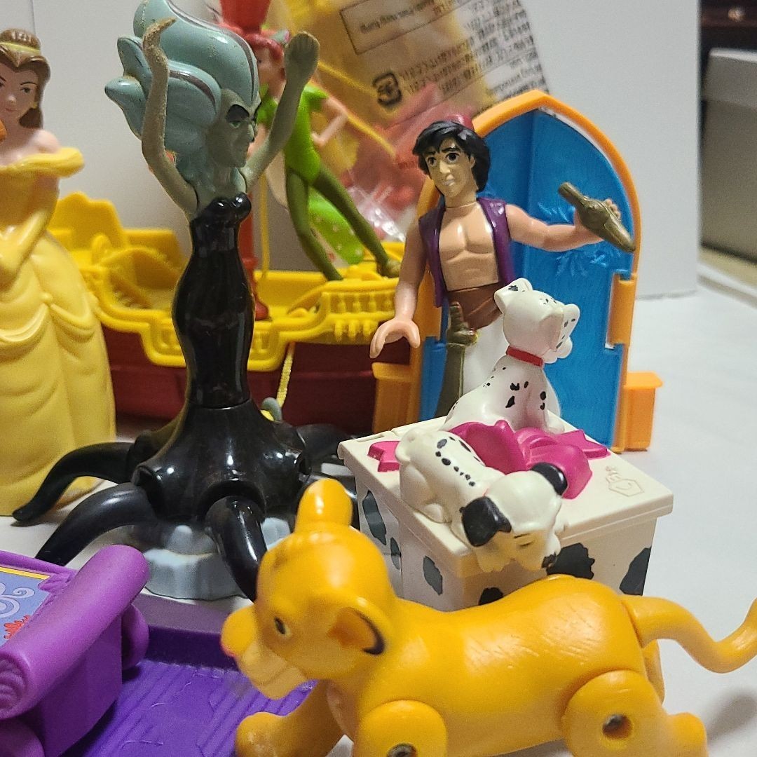 マクドナルド ハッピーセット ディズニー アラジン ピーターパン マクドナルド ハッピーセット ディズニー アラジン ピーターパン