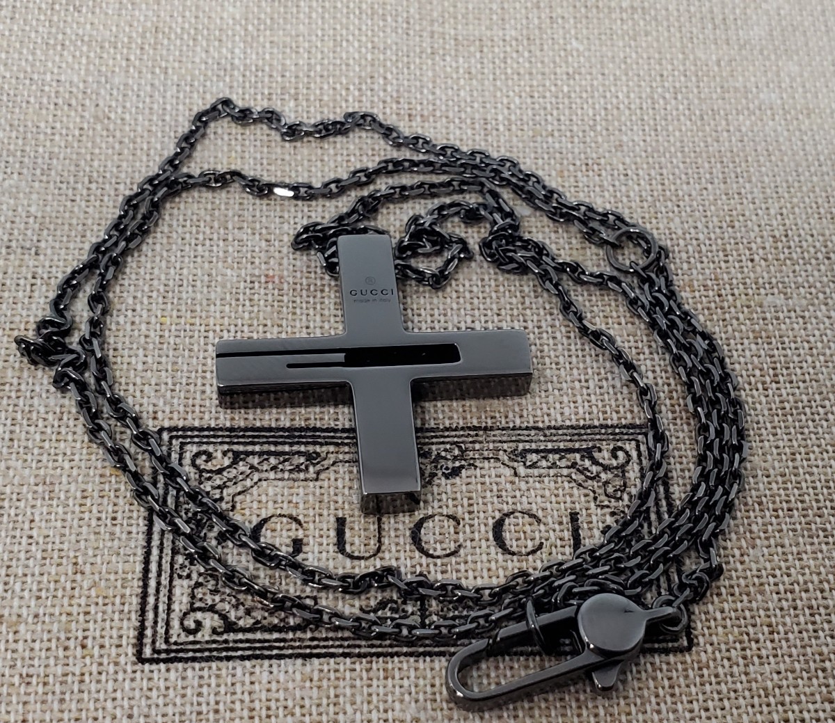 レア廃盤美品】GUCCI クロス カットアウトG チェーンネックレス