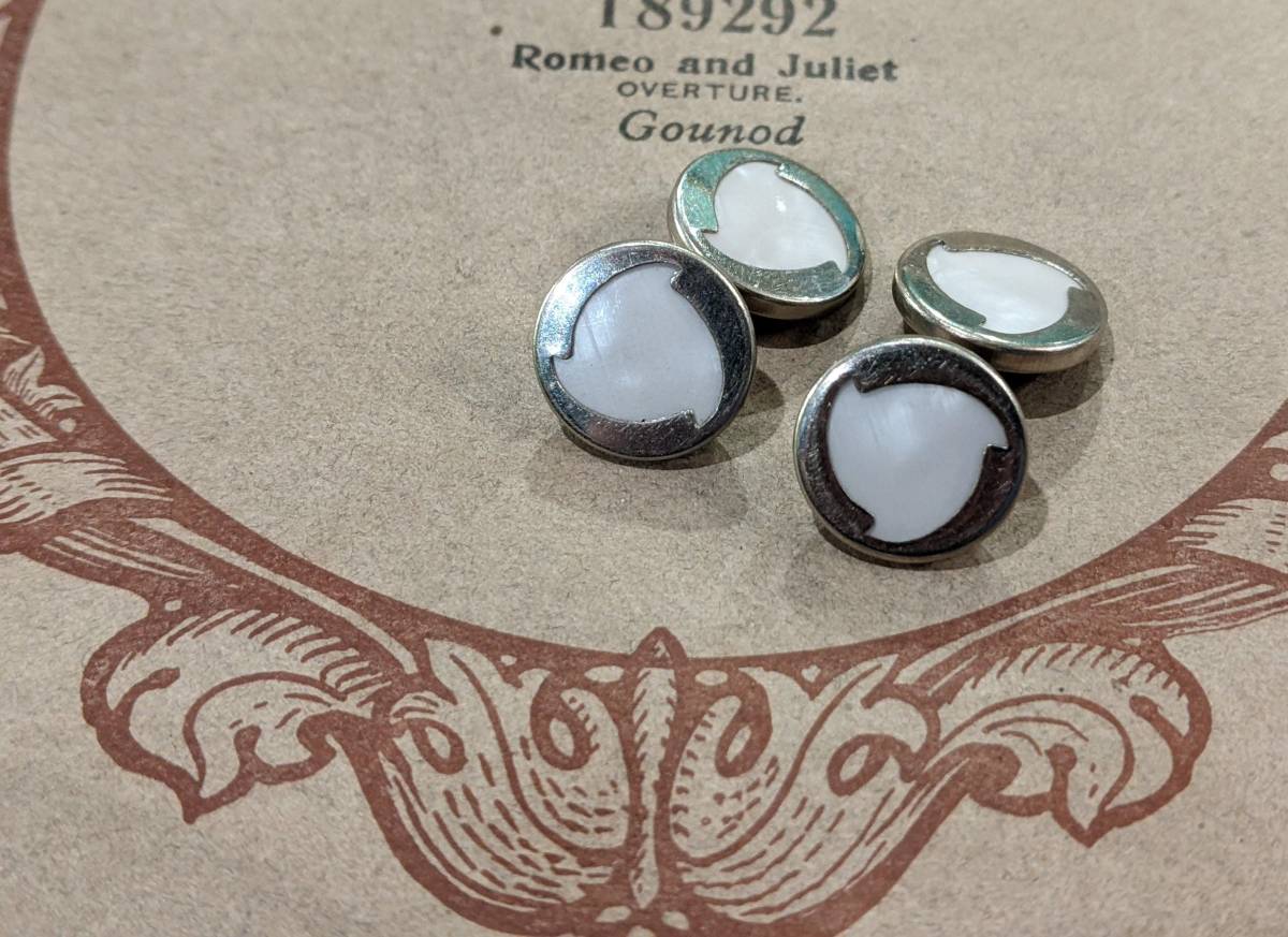 2022年製 新品】 フランスアンティーク20's30'sチェーン式カフリンクス