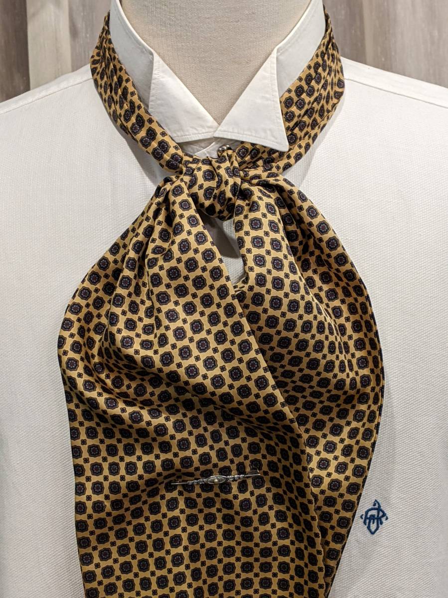 ○日本正規品○ フランスヴィンテージ70's80's小紋柄シルクアスコット