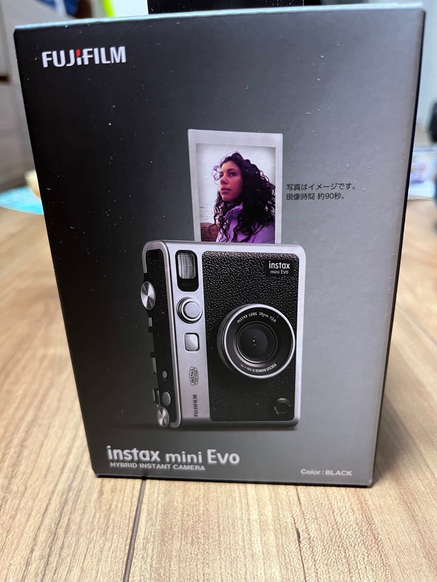 2022年製 新品】 新品未使用 チェキ instax mini Evo フィルムカメラ