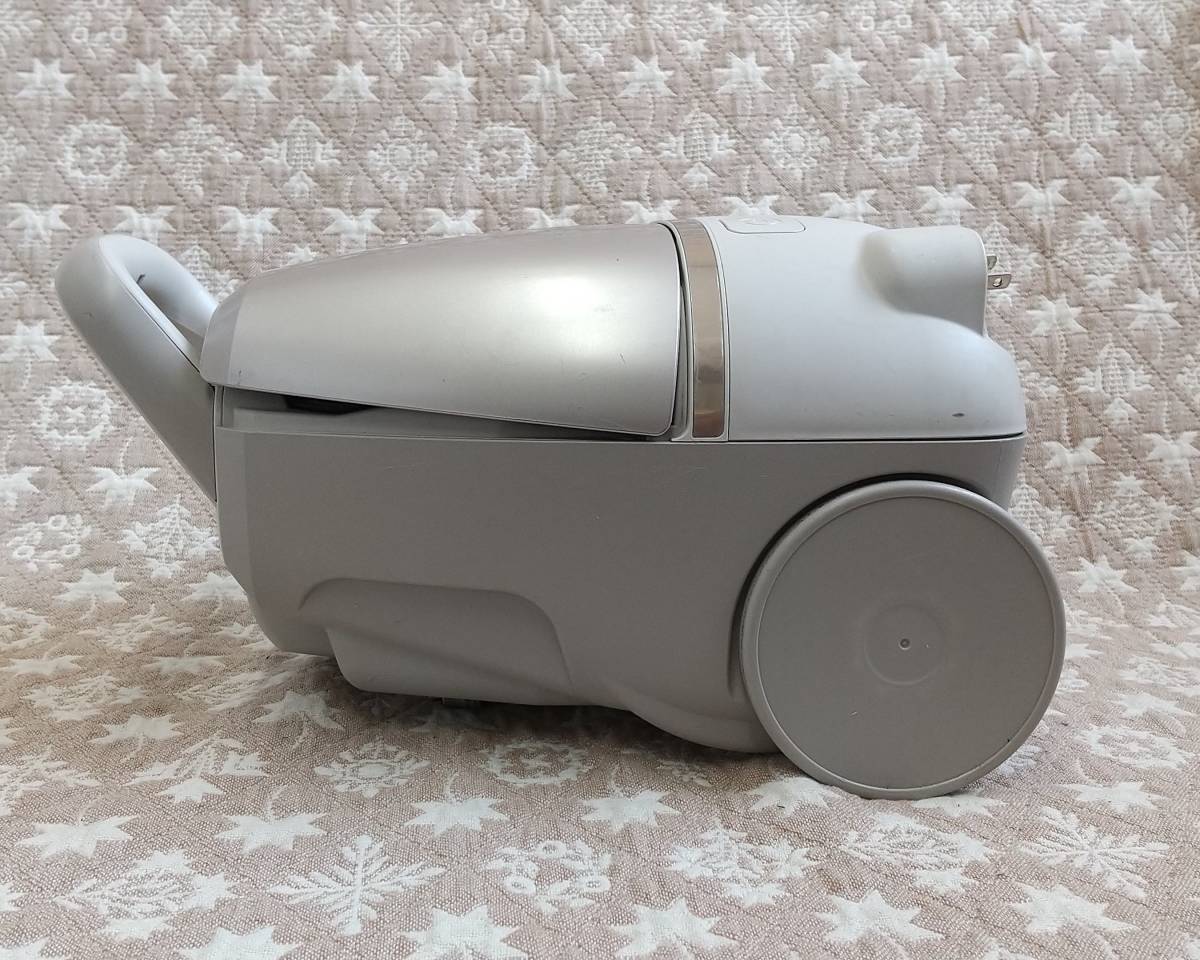 ジャンク品 日立 紙パック式掃除機 CV-PF90【900】 の商品詳細 | 日本