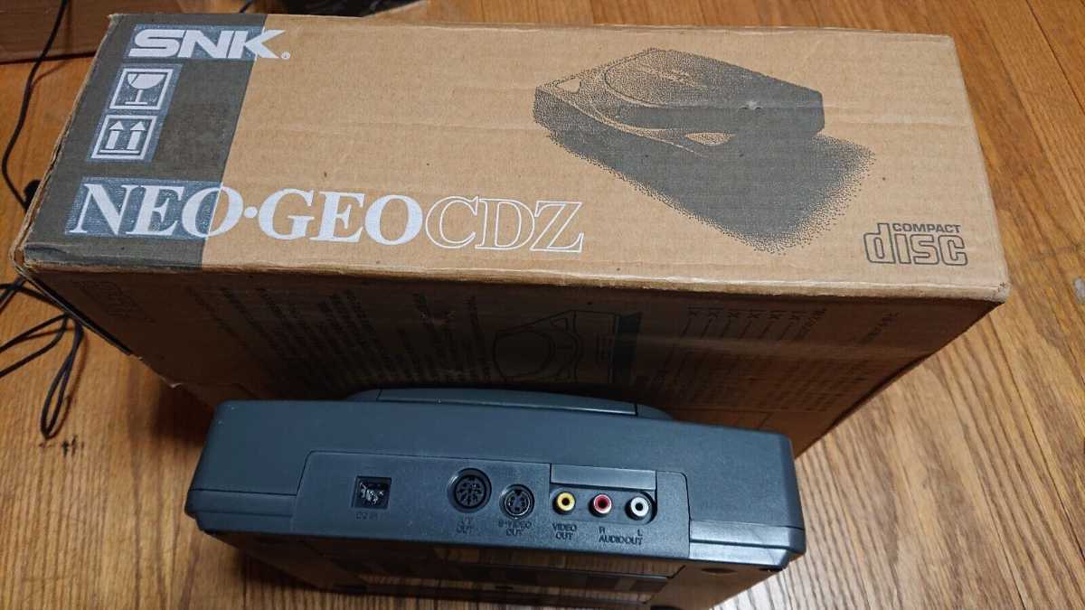 ネオジオCDZ NEO GEO CDZ NEOGEO CDZ 完品 当時物正規品 動作確認済み