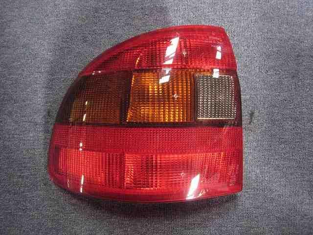  Opel Astra E-XD200K left tail lamp 2000 Astra cabrio C20XE moss green 5020 16327