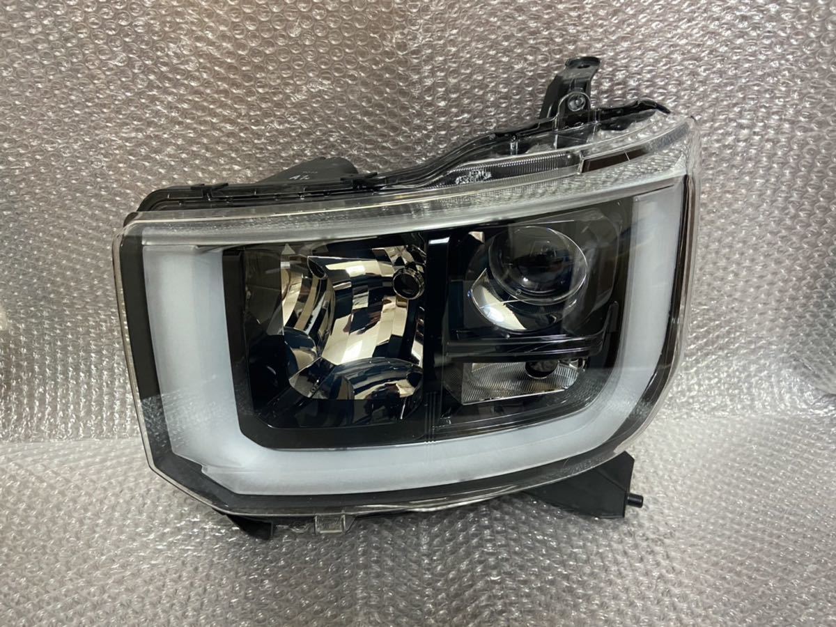 LA700S LA710S ダイハツ ウェイク 左 助手席側 LED ヘッドライト