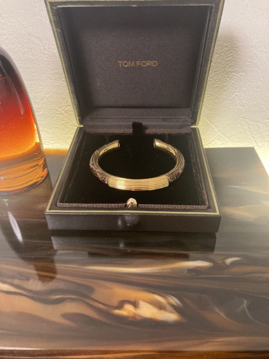 ラッピング不可】 トムフォード 18金ゴールド クロコダイル バングル
