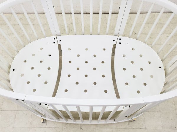 P2468【展示極美品】【STOKKE/ストッケ】スリーピー ベッド/ベビーベッド/白/ホワイト/北欧家具/キャスター付/マットレス付/10万_画像8