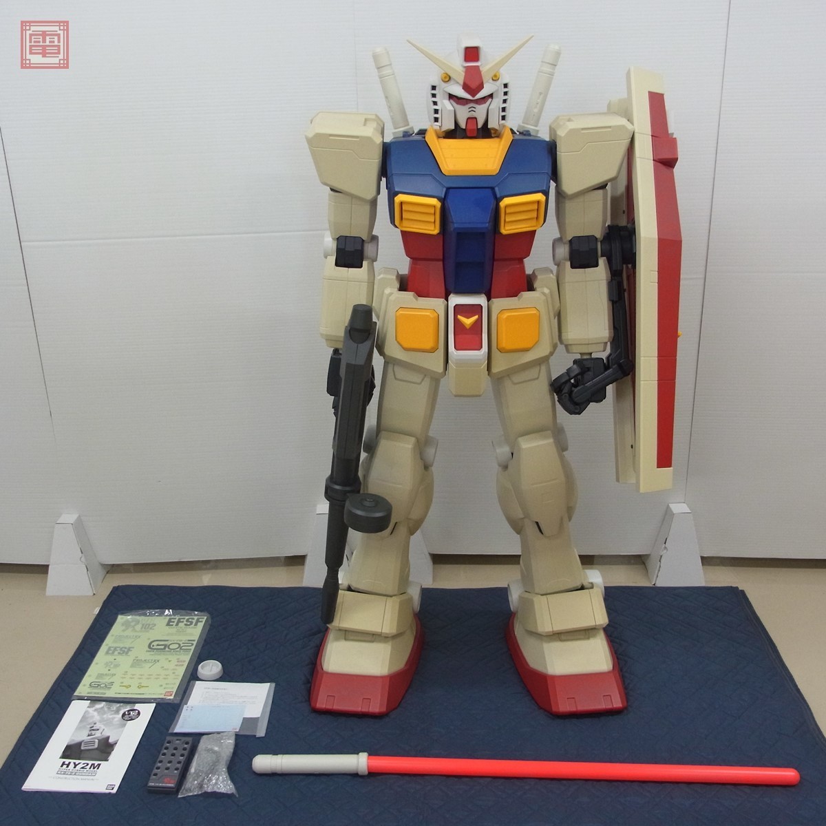 Yahoo!オークション - 組立済 バンダイ HY2M 1/12 RX-78-2 Yahoo!オークション - 組立済 バンダイ HY2M 1/12 RX-78-2