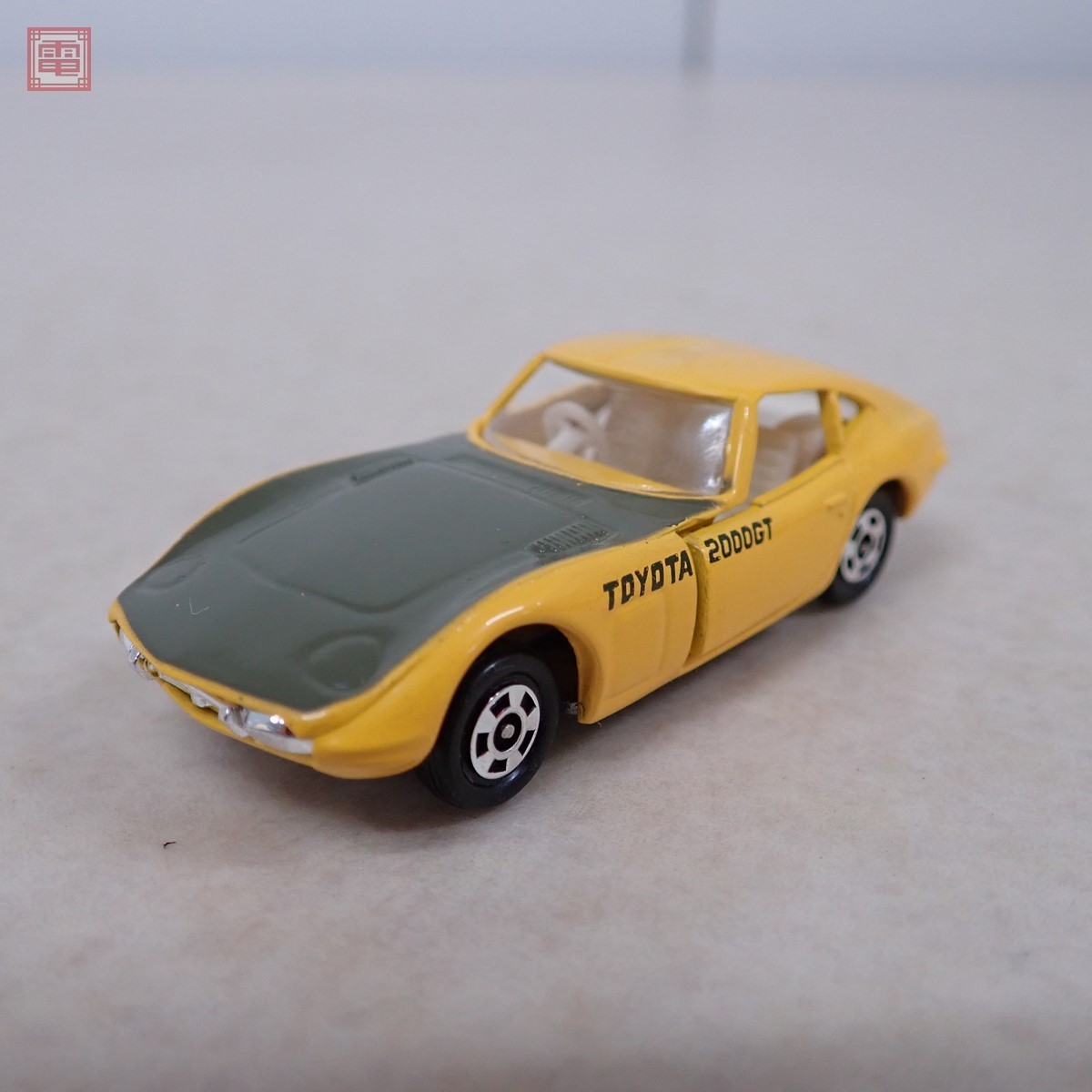 トミカ 20周年記念スペシャルセット むかしの自動車 トヨタ 2000GT