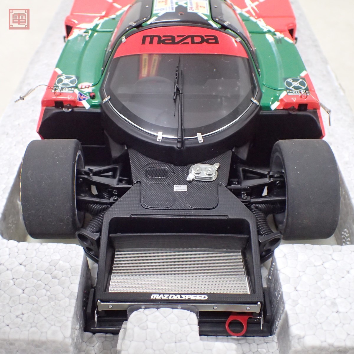 純正一掃 AUTOart 1/18 787B スペシャルエディション トロフィー付